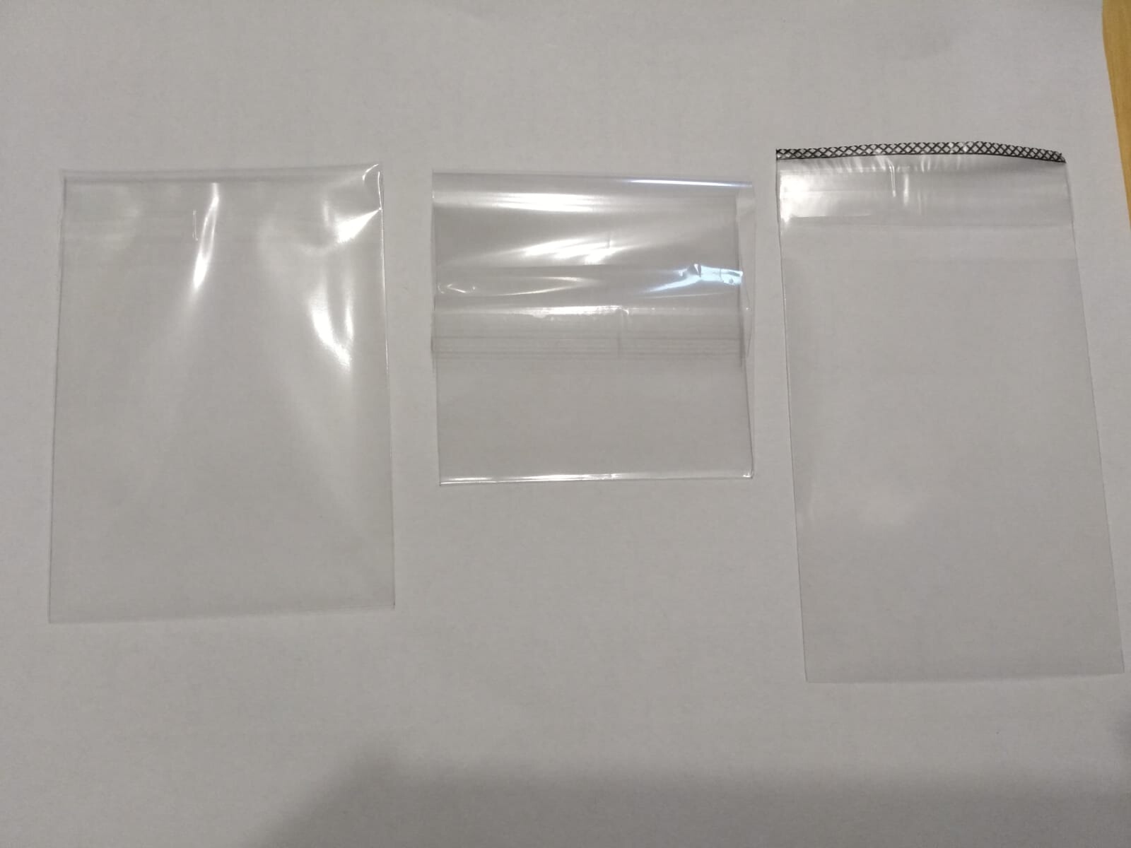Sáčky na balenie s chlopňou 10x10 cm 100 ks
