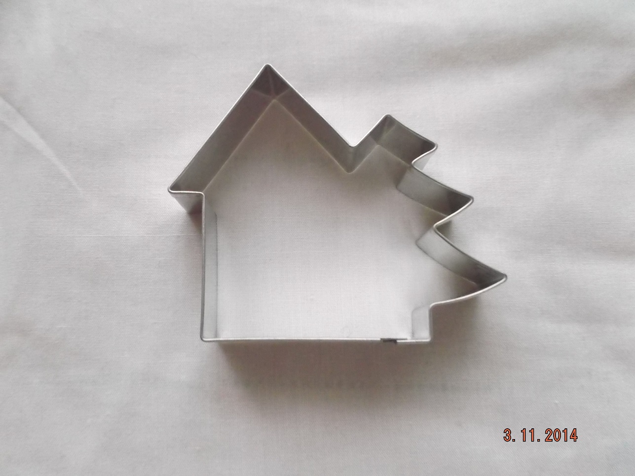 Domček so stromom malý 58x55mm