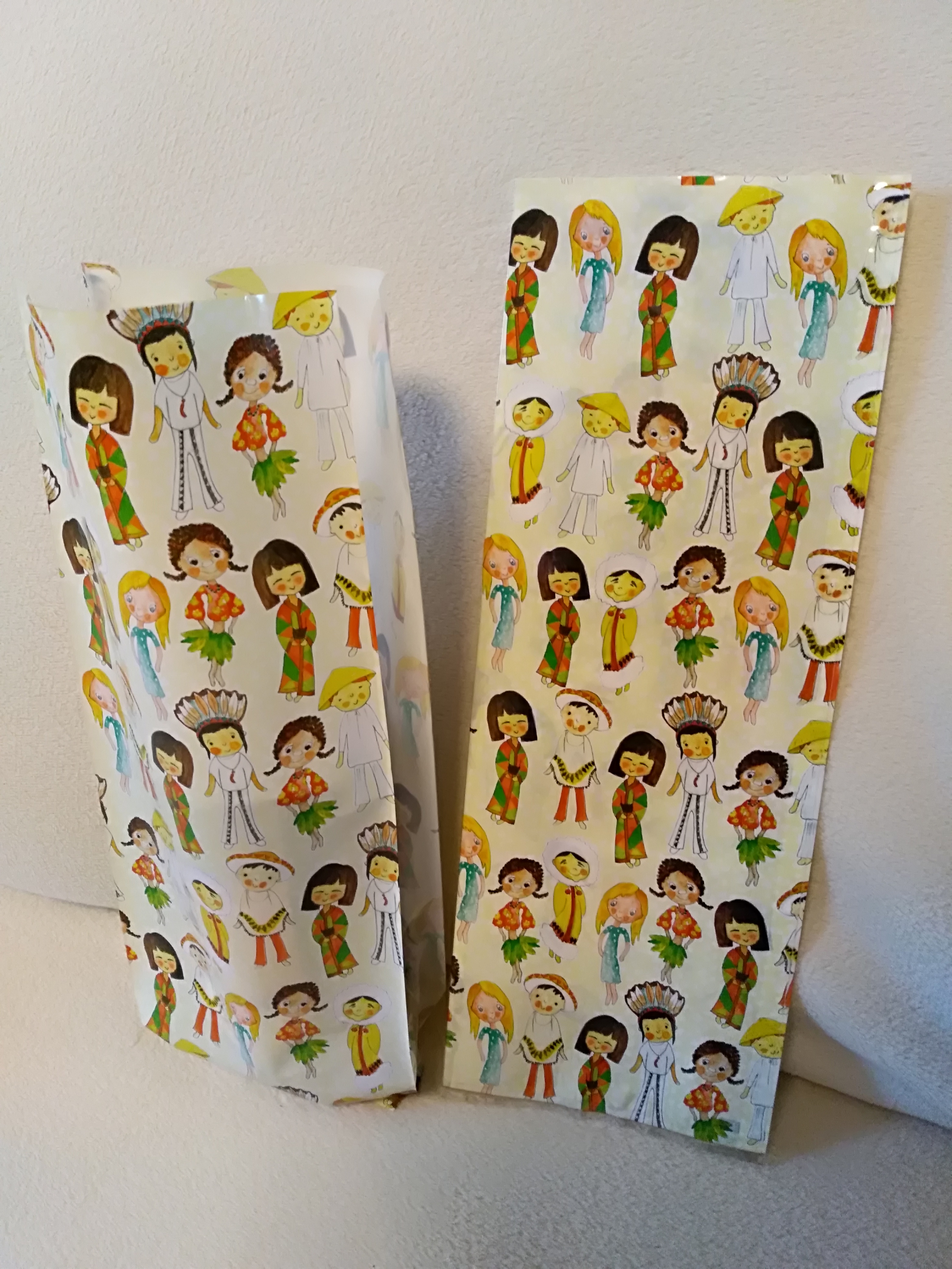 Sáčky zvárané dno DETI SVETA 13x35 cm 10 ks